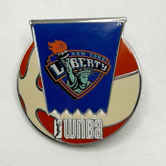 WNBA x Wincraft Officially Licensed Enamel Basketball Team Pin N.Y. Liberty EUC - Picture 1 of 4